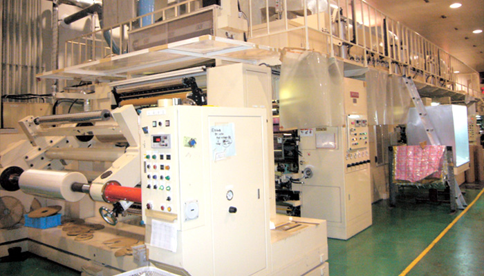 ソルベントドライラミネート機